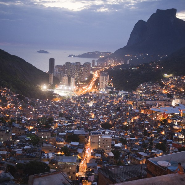 O Ritmo Das Favelas